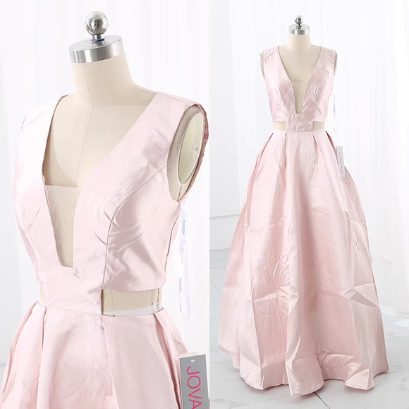 JOVANI pink simple, glossy satin A-line evening dress - Picture 1 of 6